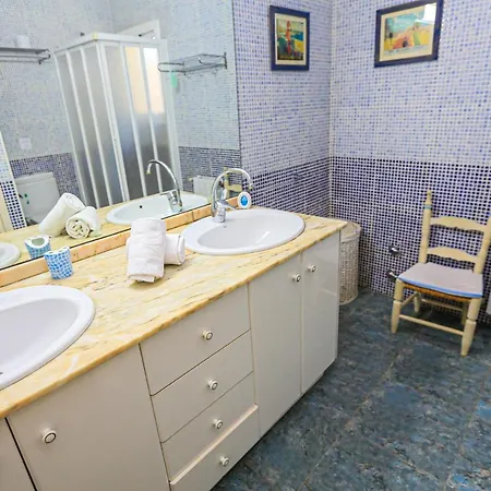 Amadeo - Only Families Apartament Cambrils