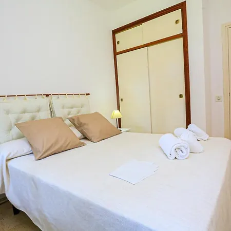 Amadeo - Only Families * Cambrils